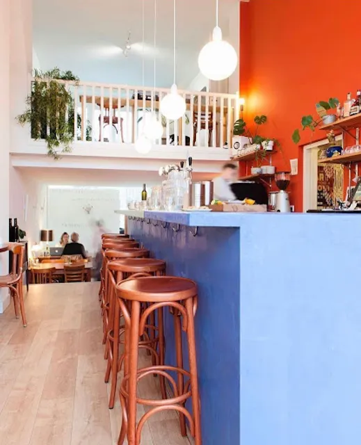 No Man's Art Gallery & de bar