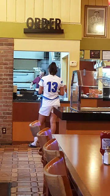 Shakey's Pizza Parlor