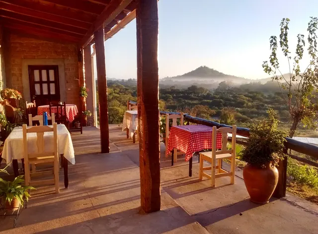 Los Laureles de Santa Elena