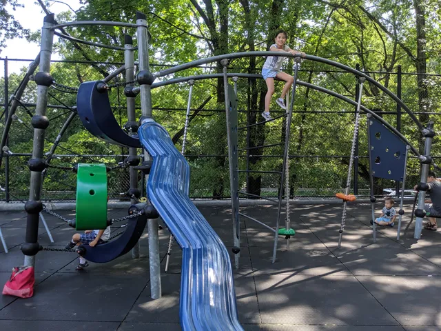 Willow Lake Playground