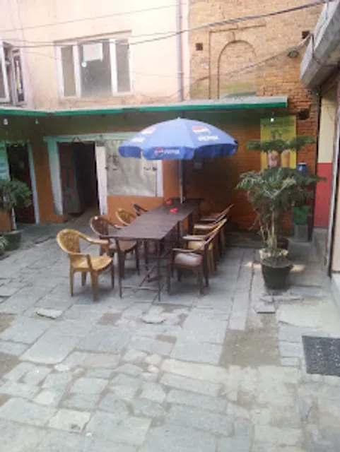 Yomari Cafe Garden-Restaurant