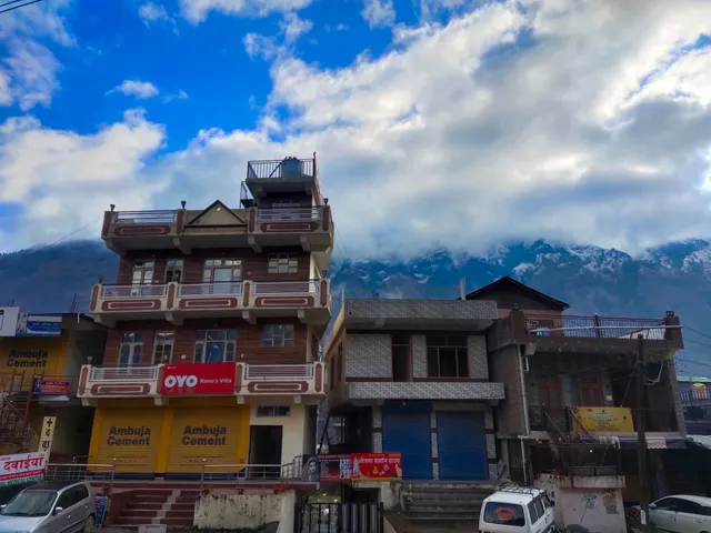 OYO 41670 Rana's Villa