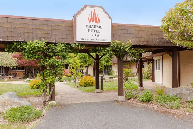 Charme Hôtel, Montbéliard Sud