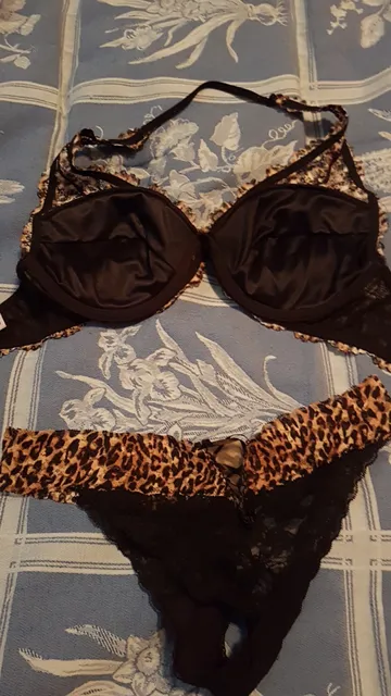 Victoria's Secret & PINK