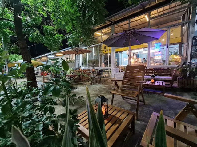 Bruschetta Cafe & Bistro