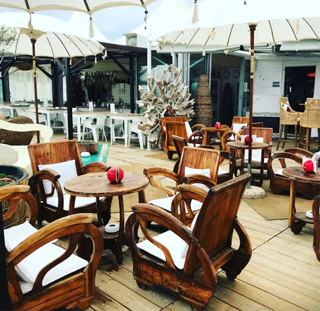 Nouvelle Vague Beach Club