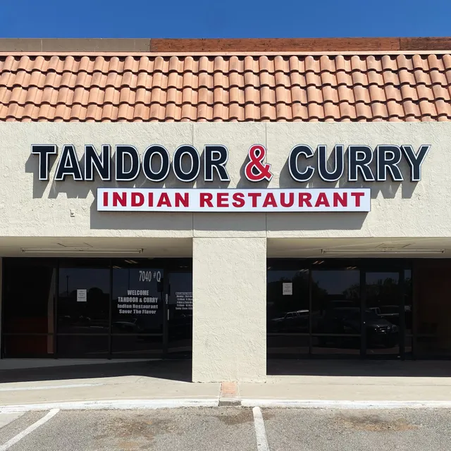 Tandoor and Curry