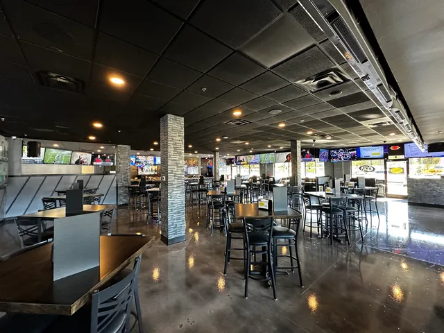Dave's Sports Bar and Grill