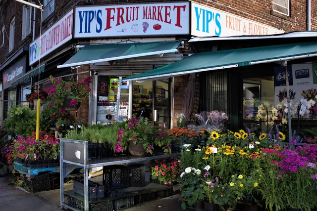 Yip's Fruit Market