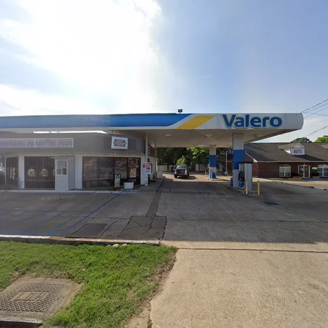 Valero Food Mart