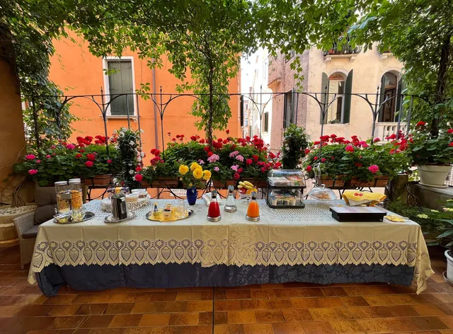 Beroni a Venezia B&B