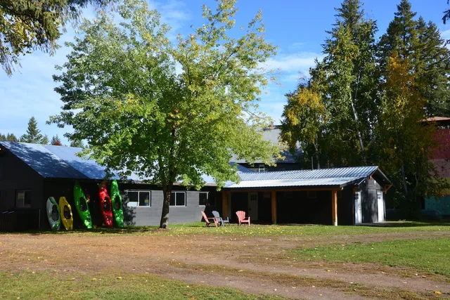 Stay Clearwater | River's Edge Retreat