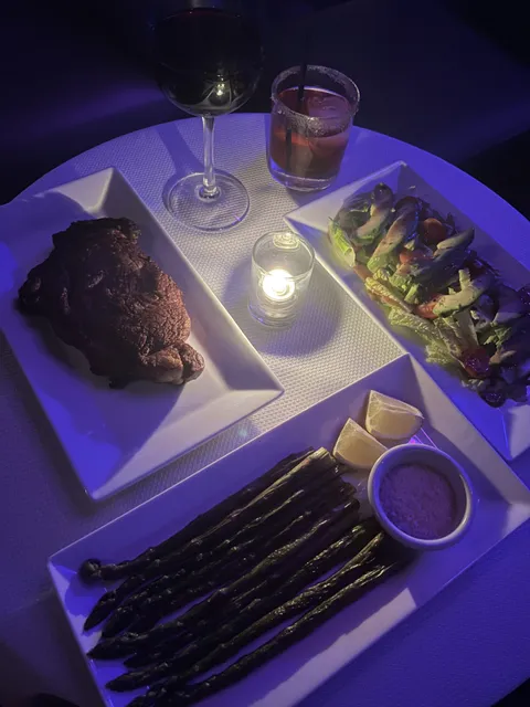 The Gold Room Chicago Gentlemen's Club