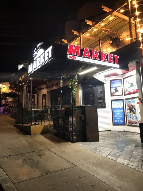 La Jolla Outpost: Gifts Apparel and Snorkels