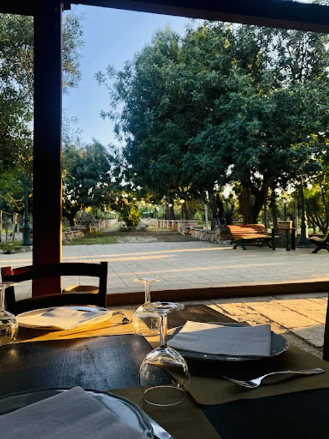 Agriturismo ARMIENTI - Parco La Grotta