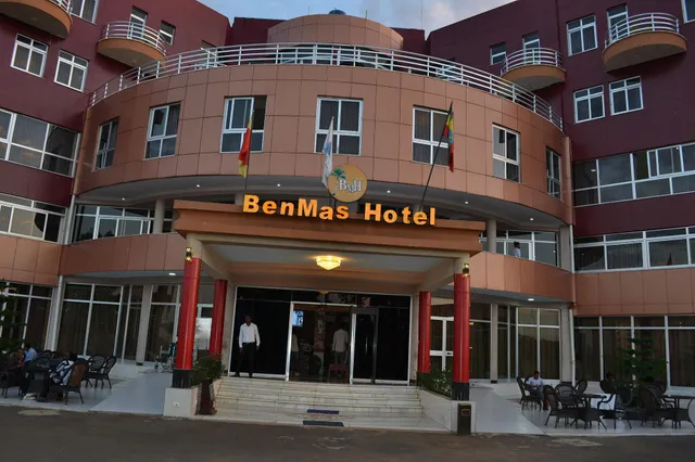 Benmas Hotel