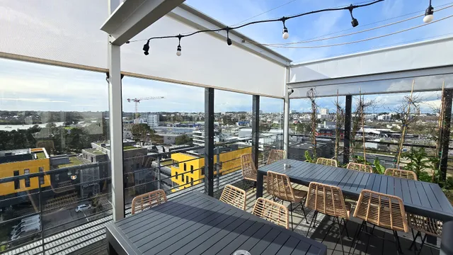 Rooftop La Base Restaurant-Bar