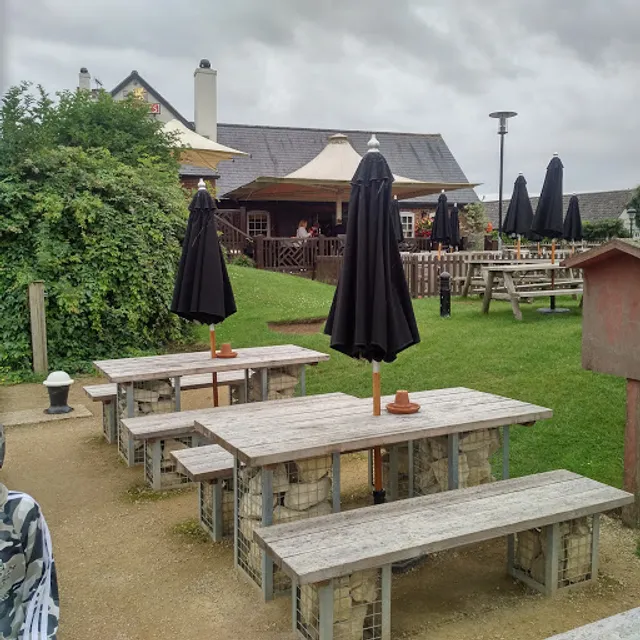The Grove Lock, Leighton Buzzard