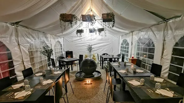 Asiatique Thai Cuisine