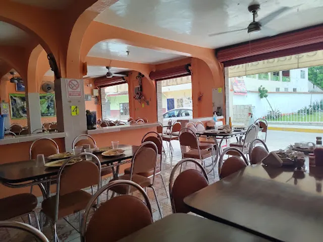 Restaurate La Parroquia