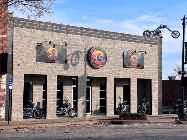 Bottoms Up Chop Shop