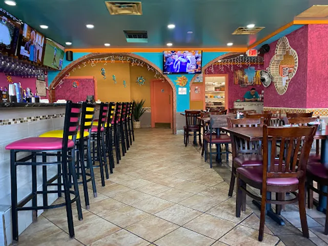 Mazatlan Mexican Grill & Bar