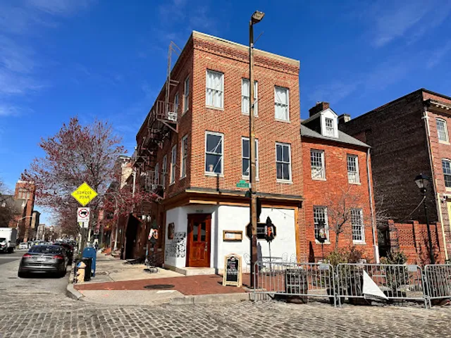 Penny Black Bar & Restaurant