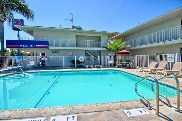 Motel 6 Tulare, CA