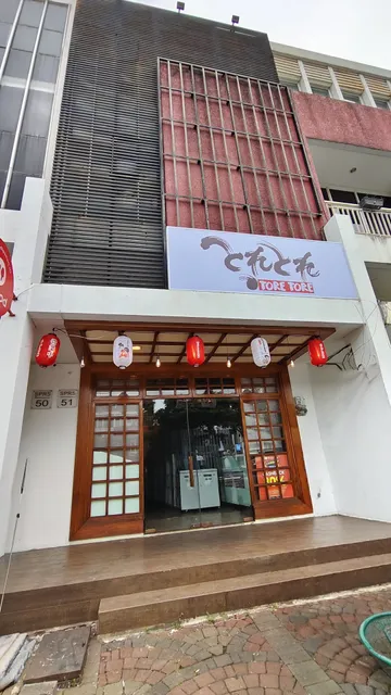 TOKYO 8 by Tore Tore