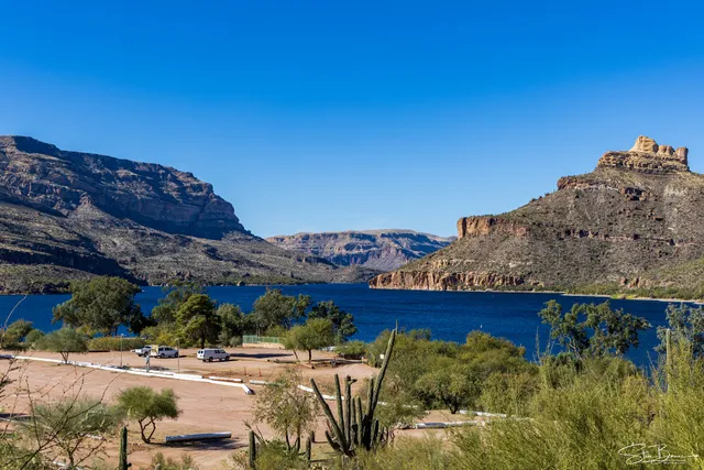 Apache Lake