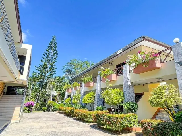 Rayong Seaview Hotel