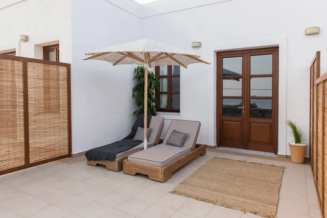 Syros Wellness Luxury Suites