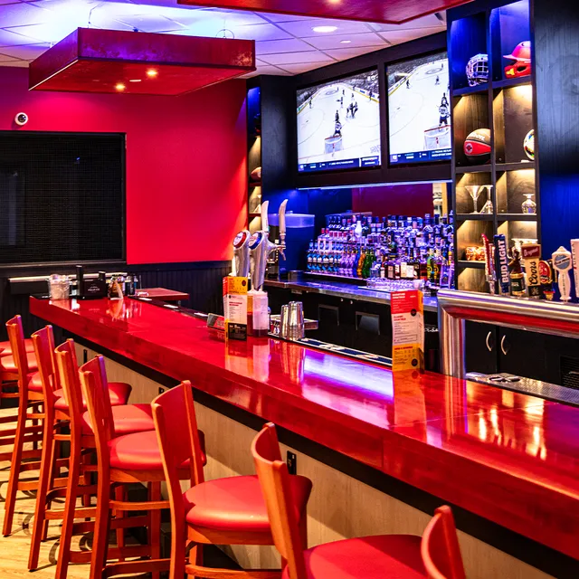 St. Louis Bar & Grill