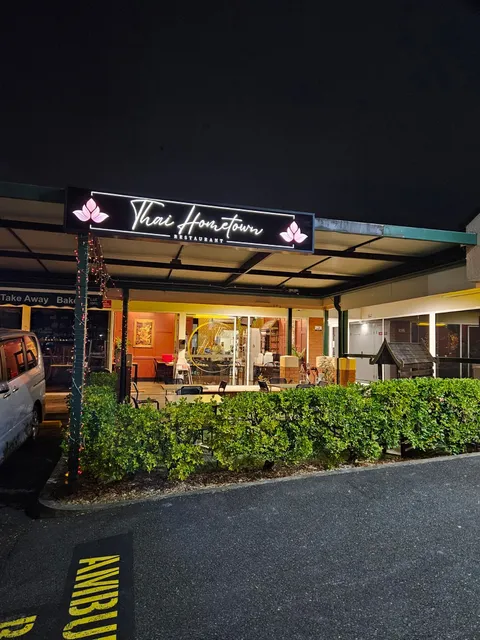 Thai Hometown Halal Restaurant