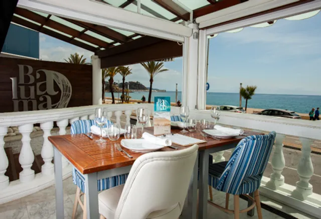 Baluma Restaurant & Lounge Bar