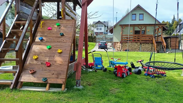 Dom w górach Przy szlaku