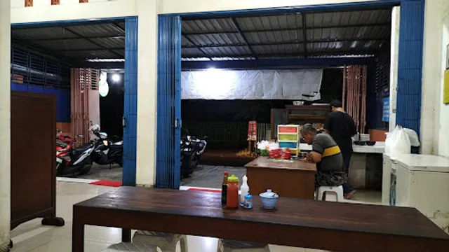 Warung Bakso Pak Kumpeno
