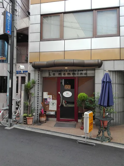 ラ・マンミーナ