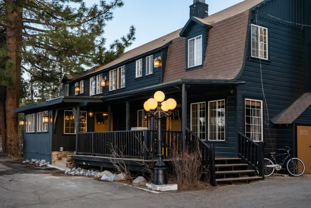 Sessions Retreat & Hotel