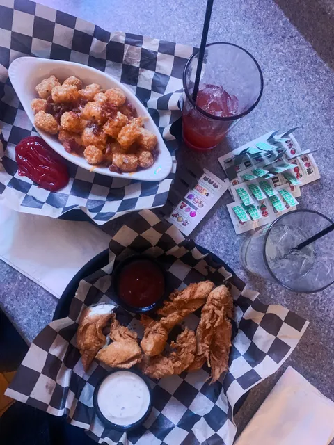 Cheeks Bar and Grill