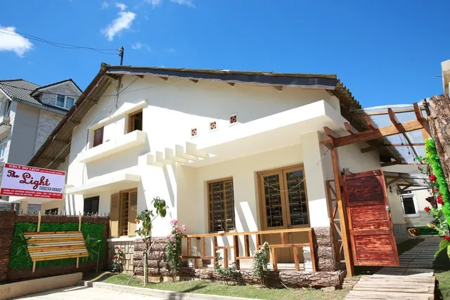 The Light Homestay Dalat