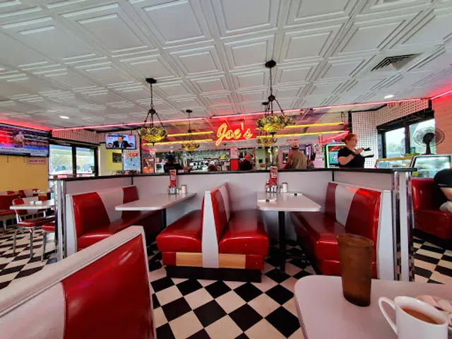 Joe's New York Diner