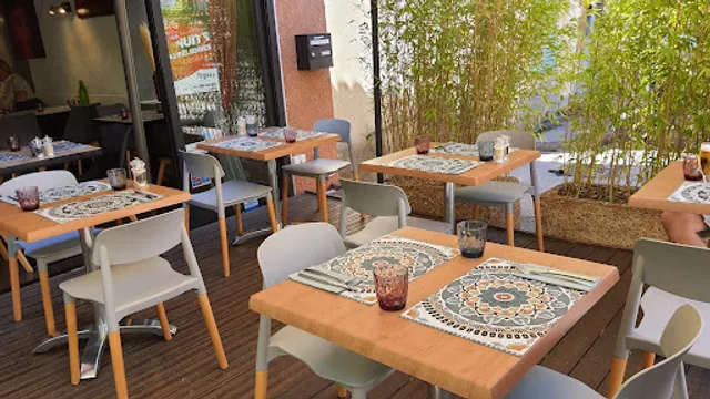 L'Entrée des Artistes