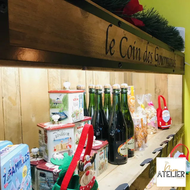 Mon Atelier Connecté (Création et Fabrication de mobilier en matériaux recyclé, palette, métal, plastique......)