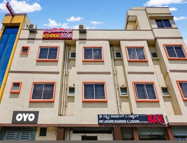 Sri lakshmi boarding & lodging