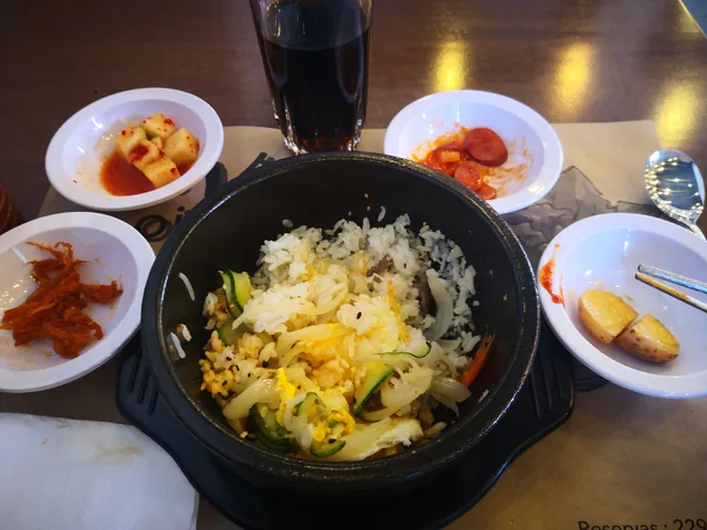 Oiso - Comida Coreana
