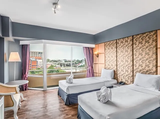 Ayothaya Riverside Hotel