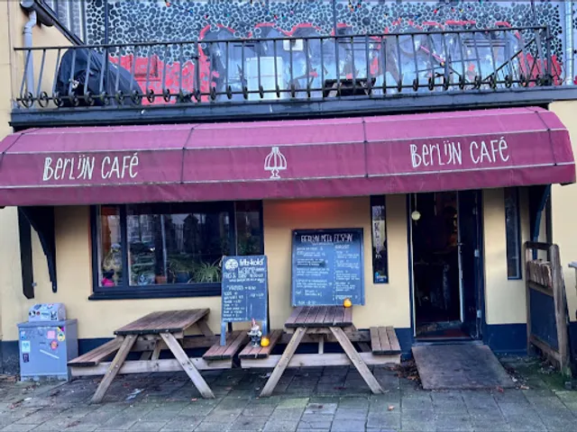 Berlin Cafe