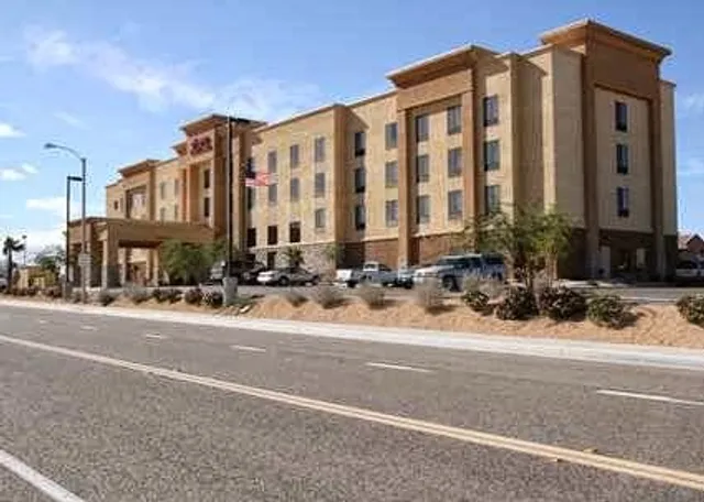 Hampton Inn & Suites Barstow