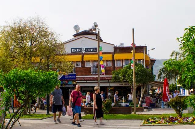 Ekin Otel